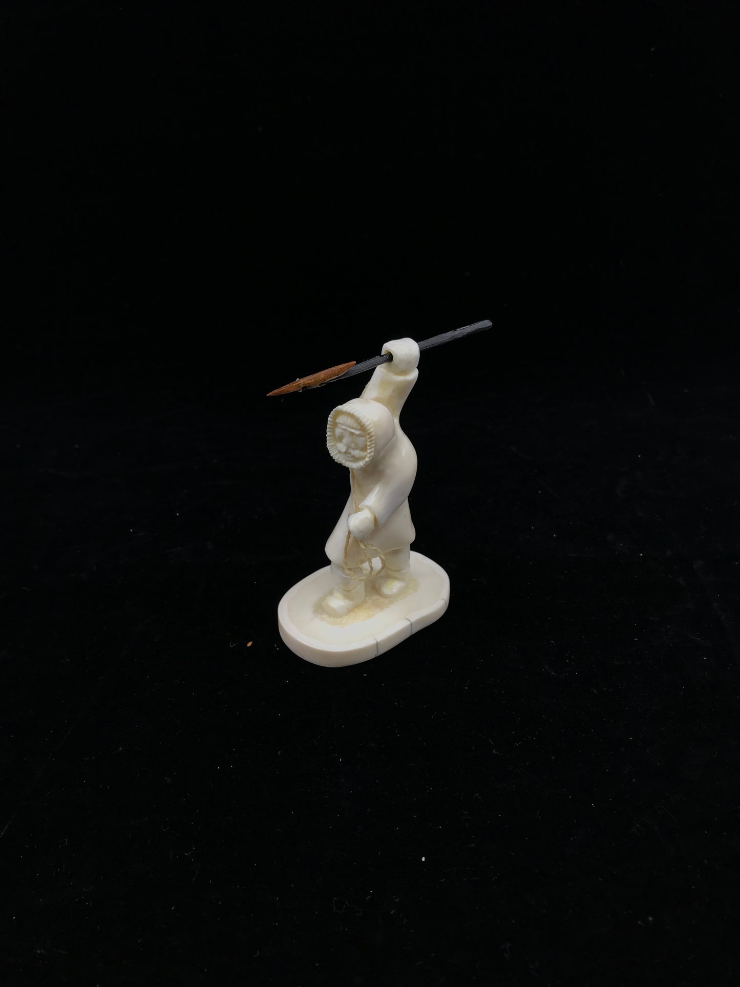 Ivory Sculpture- M. Soonagrook; Hunter, Baleen, 3.5"