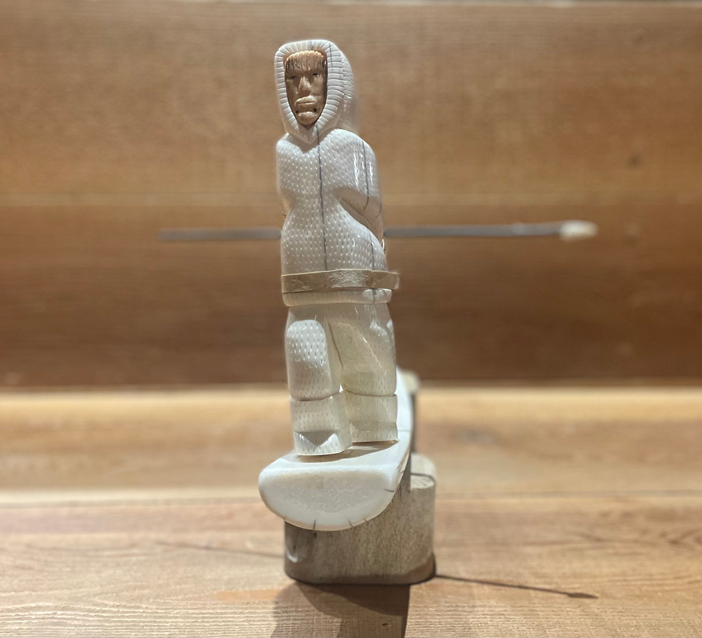 Sculpture Ivory Seal Hunter