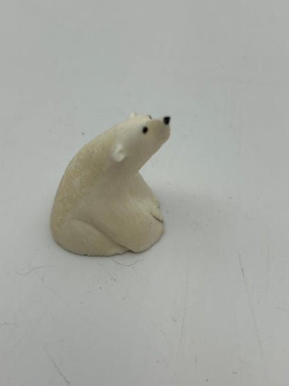 Ivory - Sitting Polar Bear - 1.5"