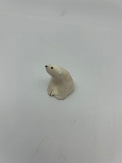 Ivory - Sitting Polar Bear - 1.5"