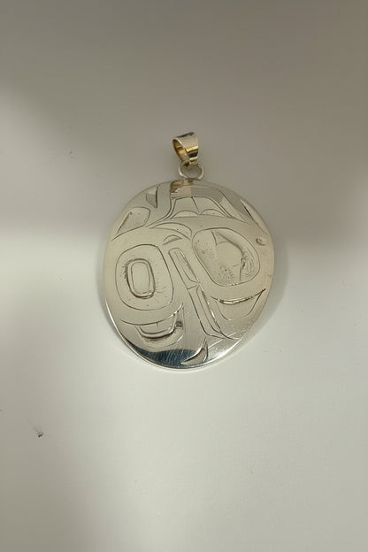 Alvin Adkins Pendant Silver - Oval - Killer Whale