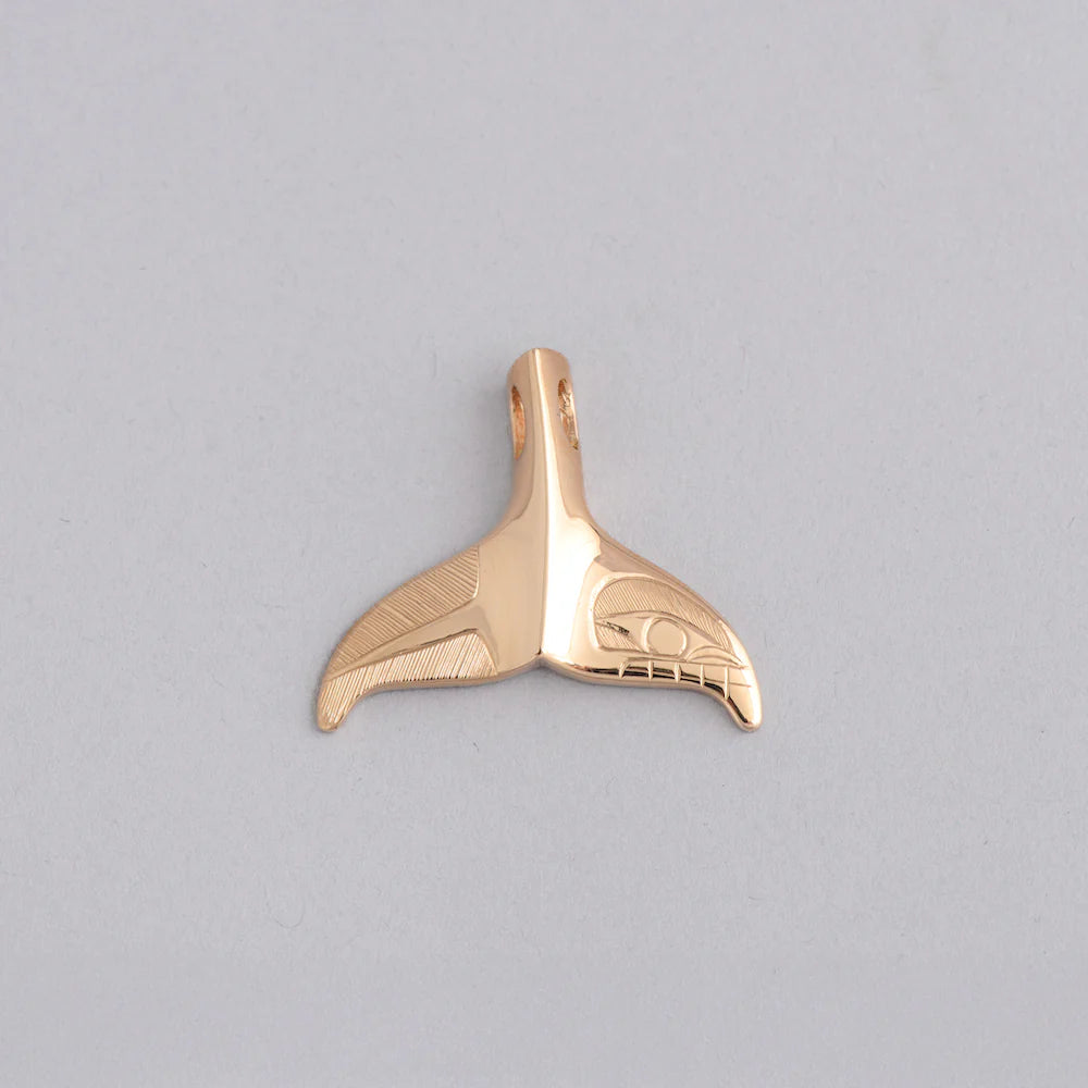 Hollie Bartlett Pendant 14k Gold - Killer Whale Tail
