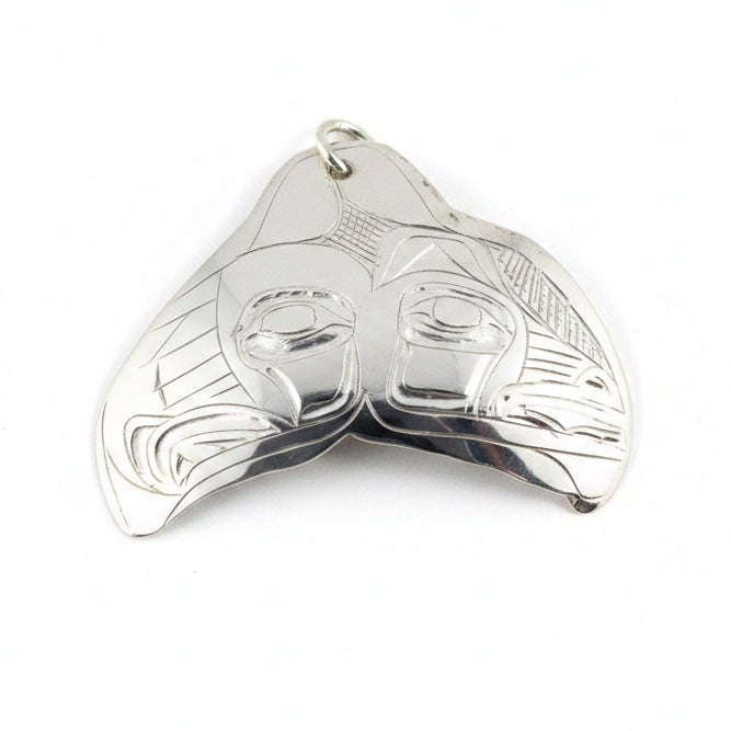 Gene Chilton Pendant Silver - Whale Tail with Lovebirds
