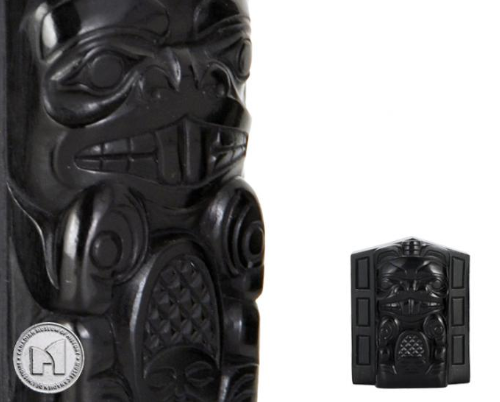Frontlet Beaver Rook Chess Piece Haida Design, 2"