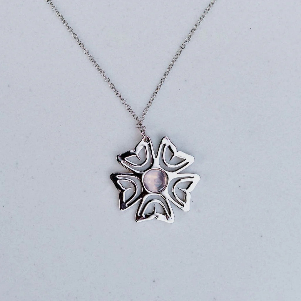 Wild Rose Sovereign Necklace - Rhodium Platinum