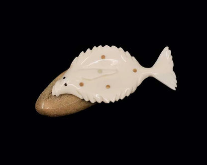 Ivory - C. Slwooko; Baleen & Fossil, Halibut on Bone Base, 3.25"