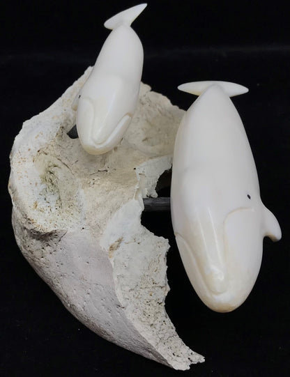 Ivory- B. Toolie: Mom & Baby Whale, Base, 7"